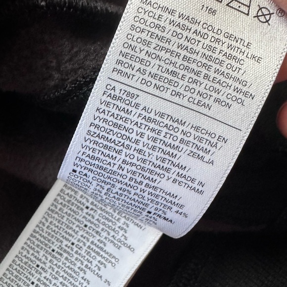 Athleta Triumph Full Zip Jacket Black Camo Sz 1X - Picture 10 of 13